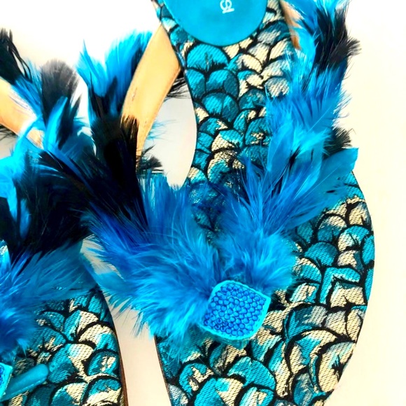 Sergio Rossi blue and black feather thong sandals Blue stones at toe - Picture 4 of 6